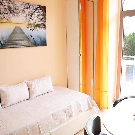 Villa Mit Whirlpool Fuer 32 Per Crikvenica Exterior photo